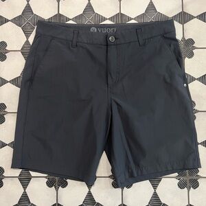 Vuori meta men’s shorts - size 33
